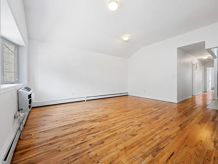 968 Myrtle Ave #3D — Photo 4