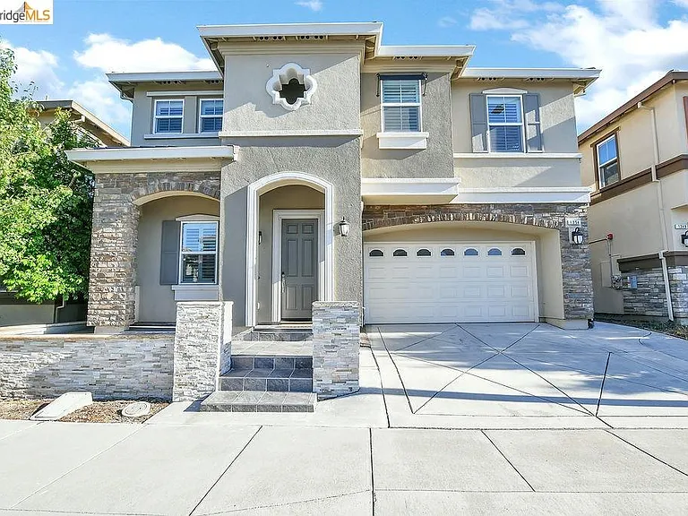 1354 Portofino Dr — Photo 26