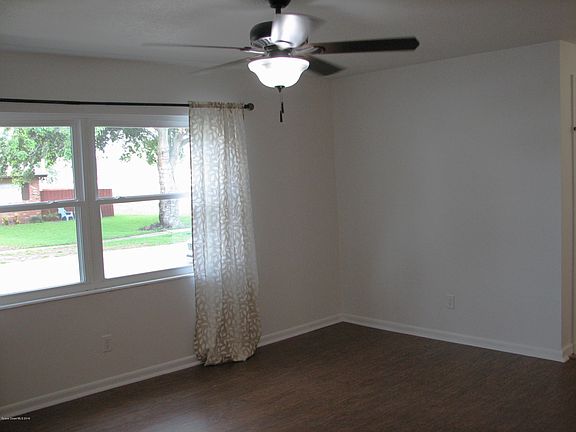 Living Rm