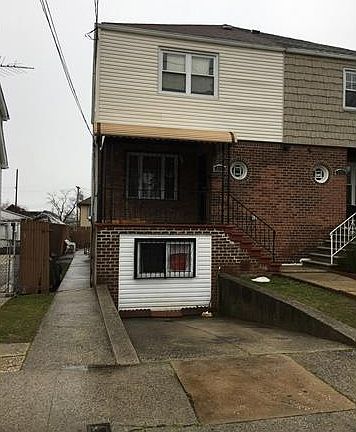 2nd image of 2732 Yates Ave