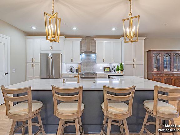 5th image of 5189 Highpointe Lakes Dr #8104