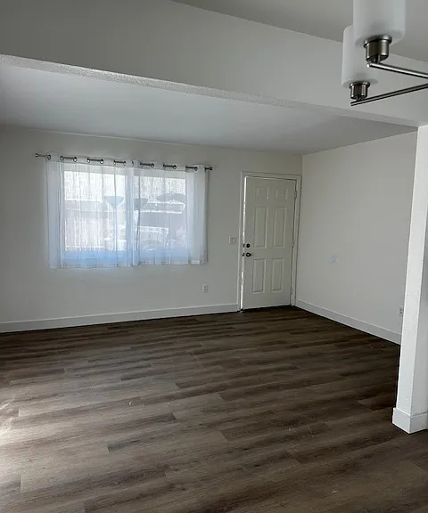 3405 Marlborough Ave — Photo 2
