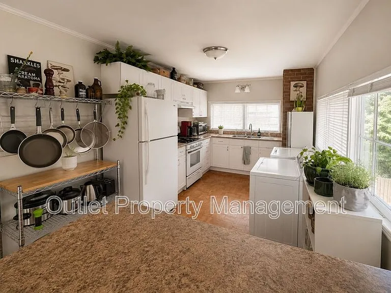 307 E Livingston St #307A — Photo 2