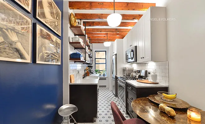 Sold by Engel & Völkers New York City | media 2