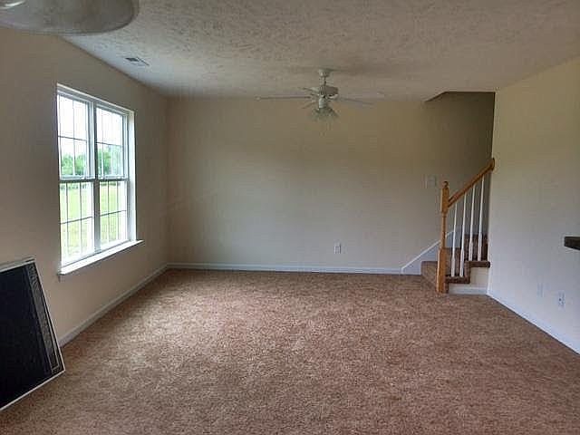 1st image of 1109 Bairdscorner Dr