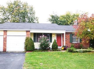 2040 Kellerston Rd, Maumee, OH 43537