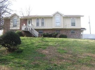 803 Hillcrest Rd, Adamsville, AL 35005