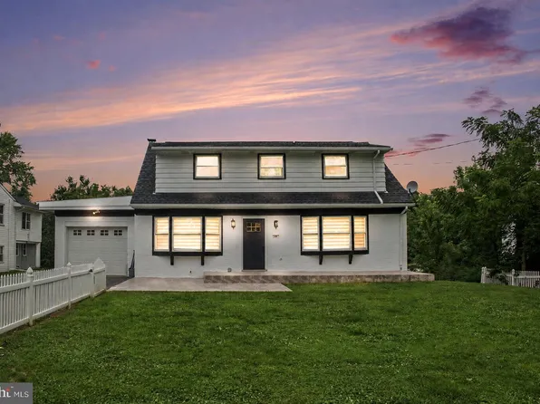 35 Meadow Ln, Lancaster, PA 17601