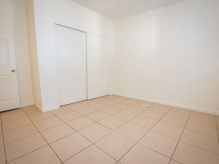 4937 E De Medici Dr — Photo 18