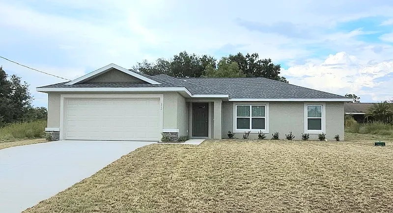 312 Locust Pass