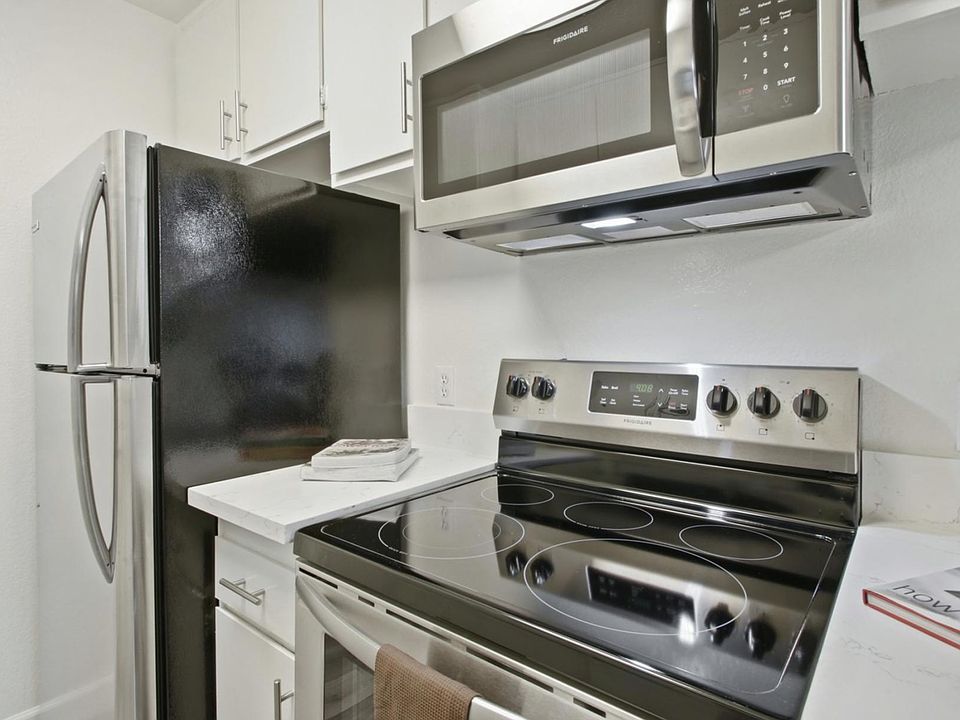 1st image of 9800 Zelzah Ave