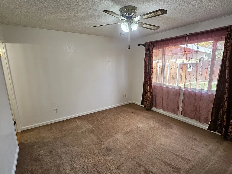 547 San Gabriel Ct — Photo 30