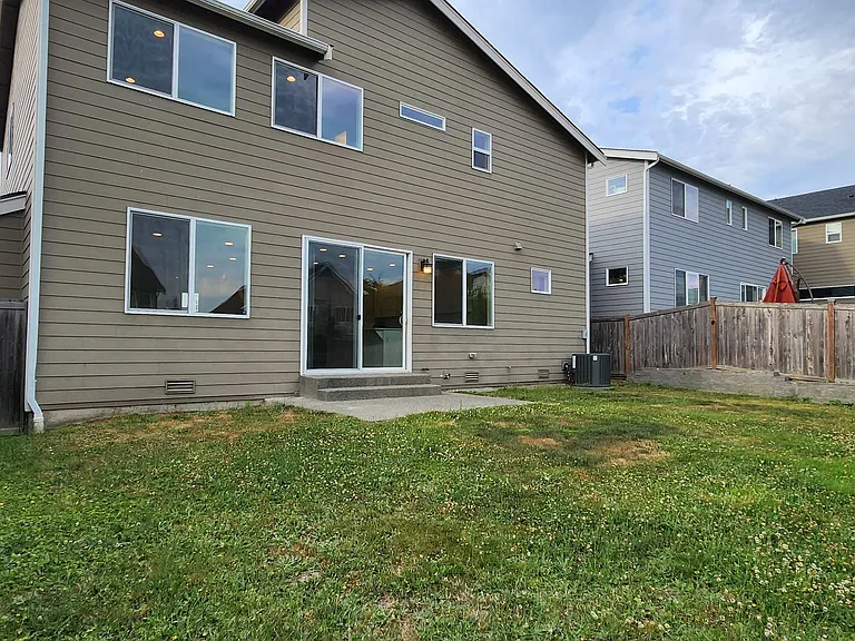 8232 37th Pl NE — Photo 30