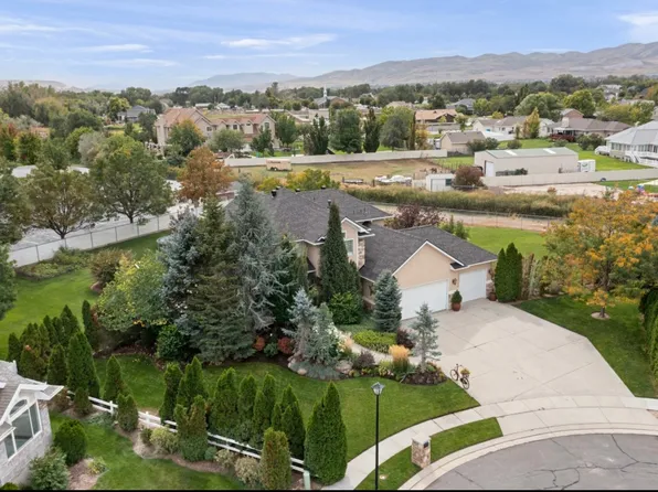 12952 S Croix Cir, Riverton, UT 84065