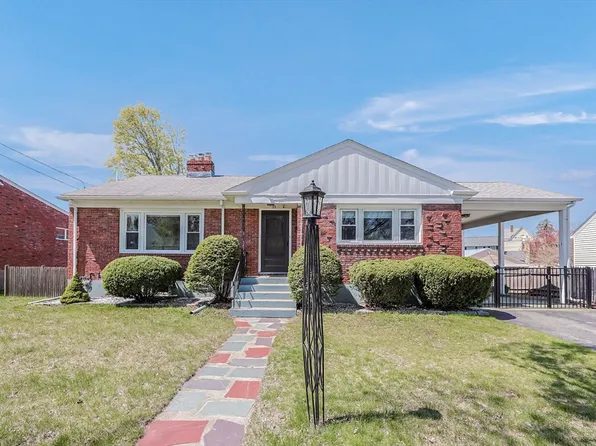 55 Brookline St, Watertown, MA 02472