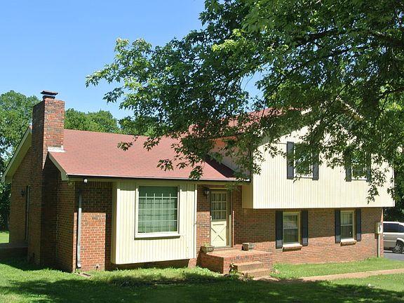 2nd image of 1281 Timberwood Dr