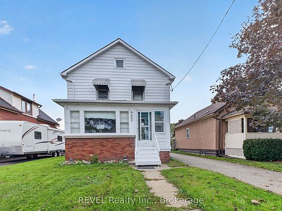 2nd image of 457 Davis St