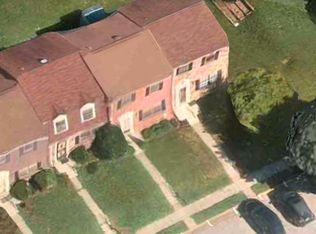 30 Winslow Park Dr, Catonsville, MD 21228