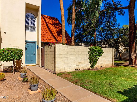 3rd image of 3203 W LOMA Lane #3