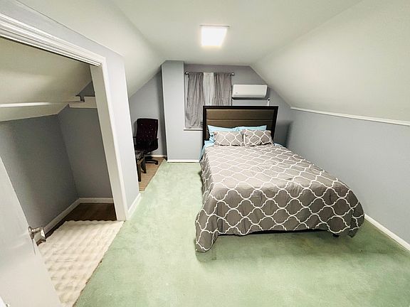 Bedroom 3 - Queen-sized bed.