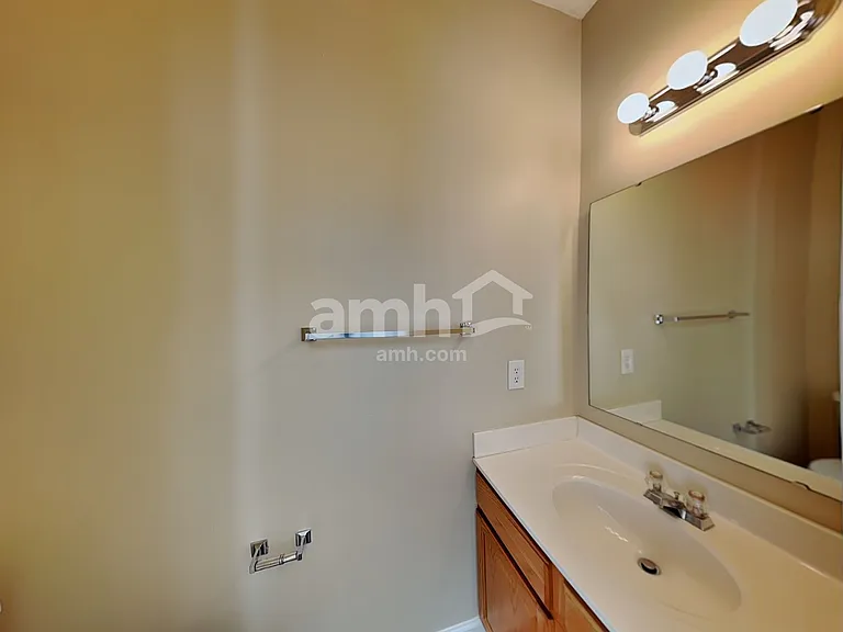 6702 Meadow View Ct — Photo 10