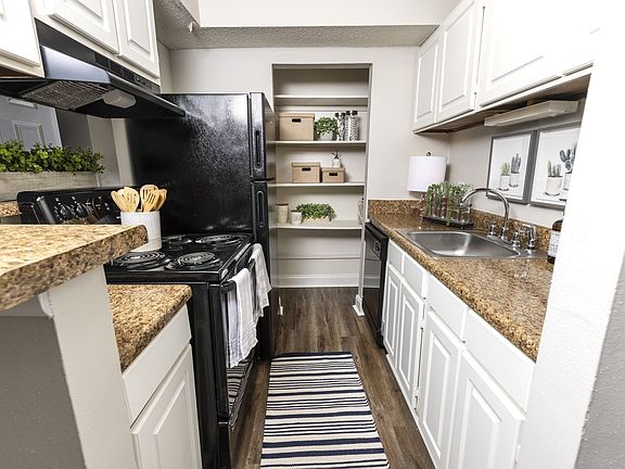 2nd image of 7910 Crossroads Dr #2L