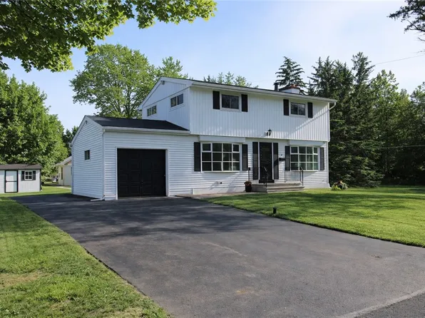 2 Dove Path, Liverpool, NY 13090
