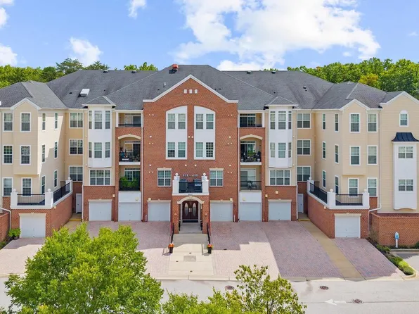 8611 Wintergreen Ct Unit 303, Odenton, MD 21113