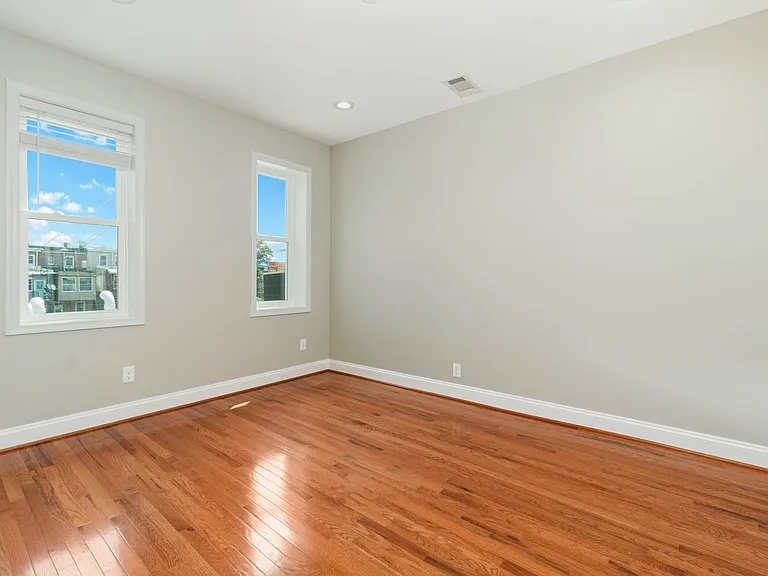 3015 N Calvert St #3 — Photo 15