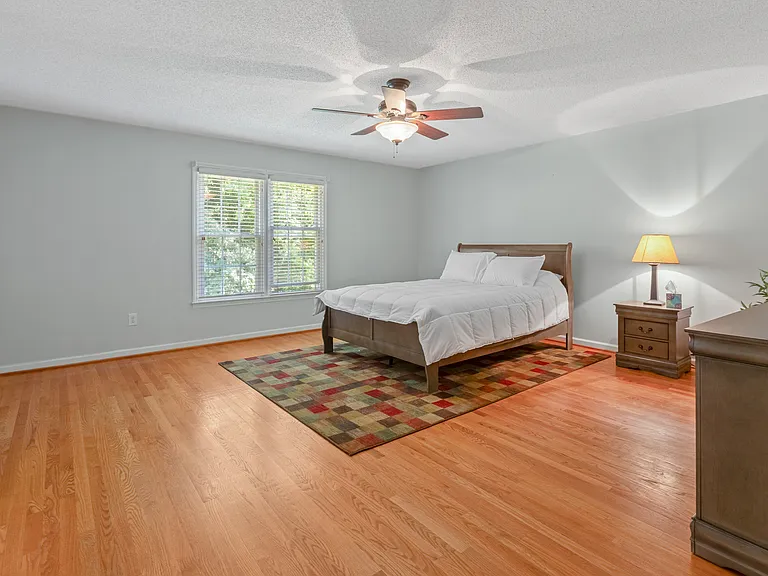 120 Palms St — Photo 16