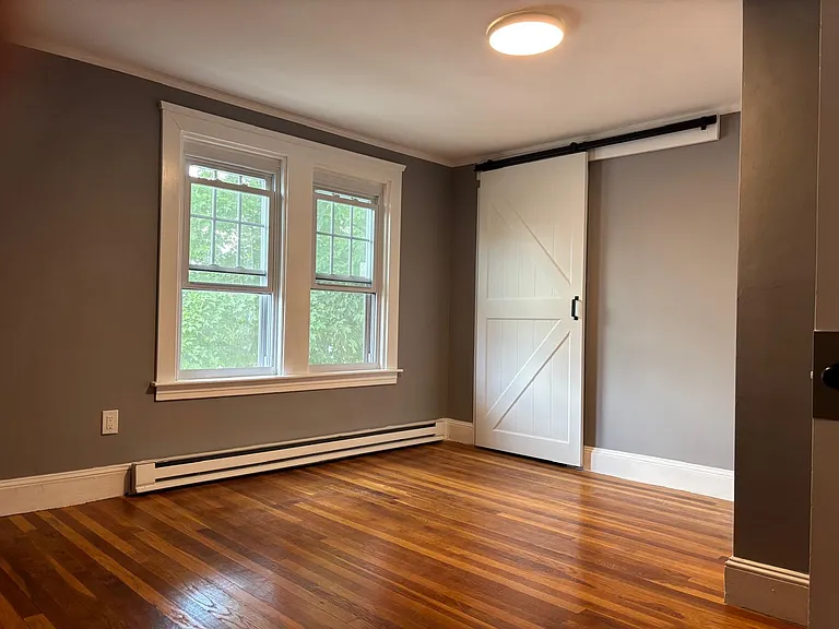 123 East St #1 — Photo 11