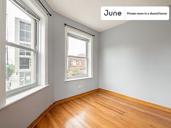 3rd image of 1001 N Damen Ave #B