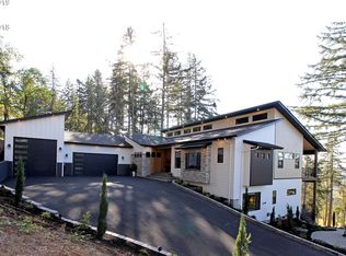4048 Eagle View Dr, Eugene, OR 97405