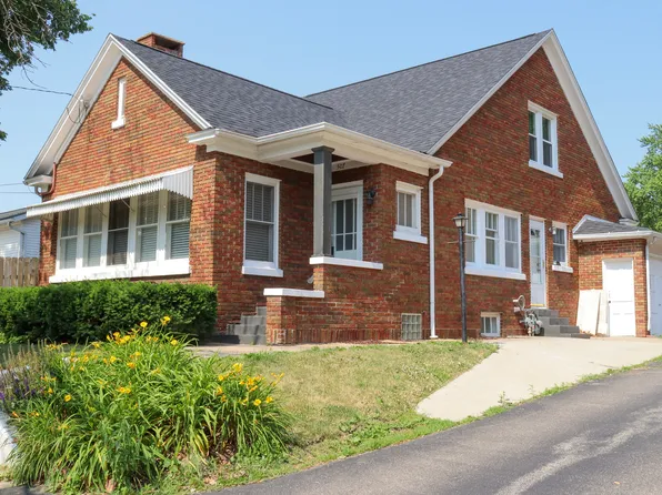 507 S Orange St, Morrison, IL 61270