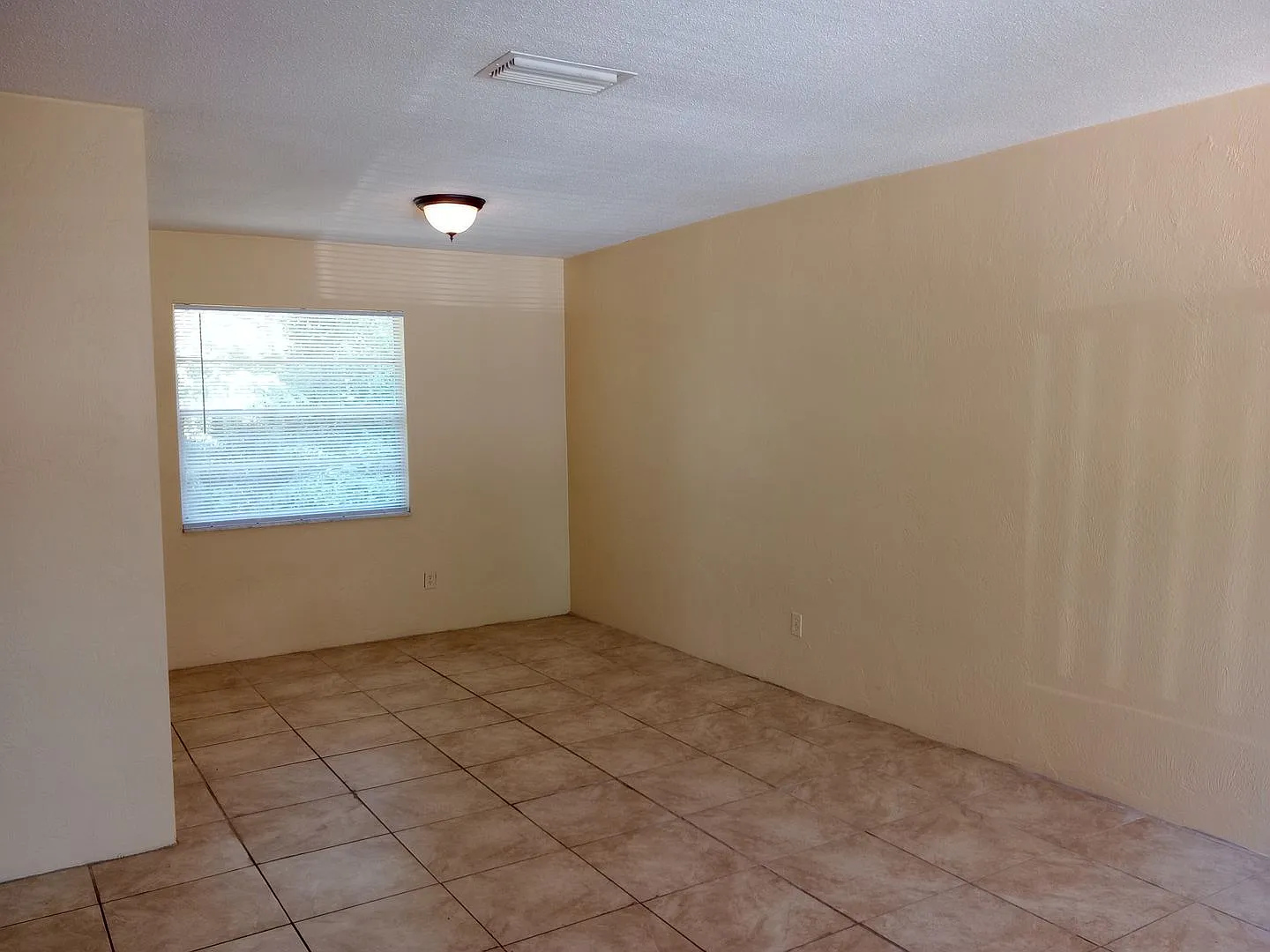 Kennedy Rd. - 1217 Unit 58 — Photo 4