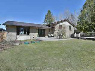 6372 Rothbourne Rd, Ottawa, ON K0A 1L0