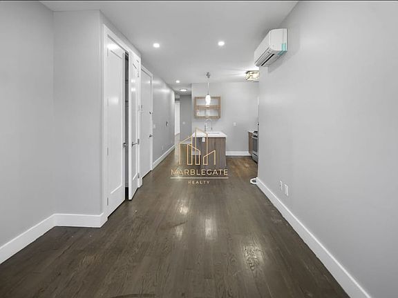 5th image of 270 Hancock Ave #2B
