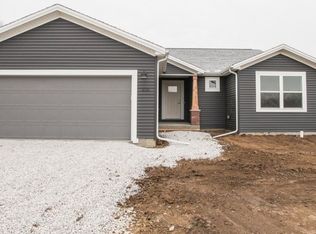 2435 Boulder Dr, Normal, IL 61761