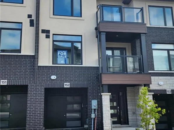155 Equestrian Way #151, Cambridge, ON N3E 0E8