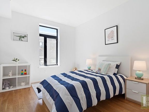 5th image of 364 Lafayette Ave