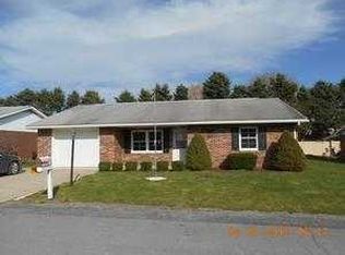 22 Brooknar Dr, Reedsville, PA 17084