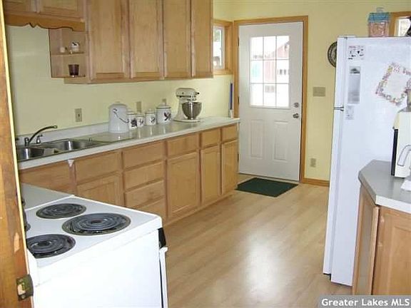 5th image of 25653 Ironwood Dr