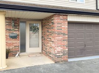 2051 Presidential Pkwy APT 27, Twinsburg, OH 44087