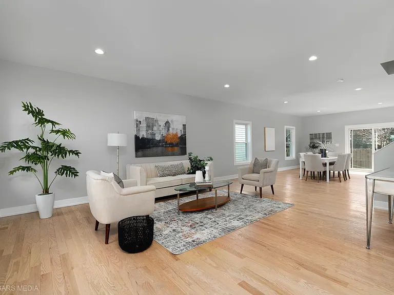 4019 Faith Ln — Photo 3
