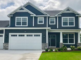 11695 Eagle Forest, Freeland, MI 48623