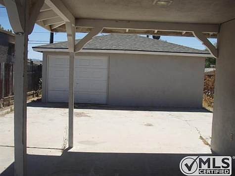 5th image of 16151 Chula Vista St