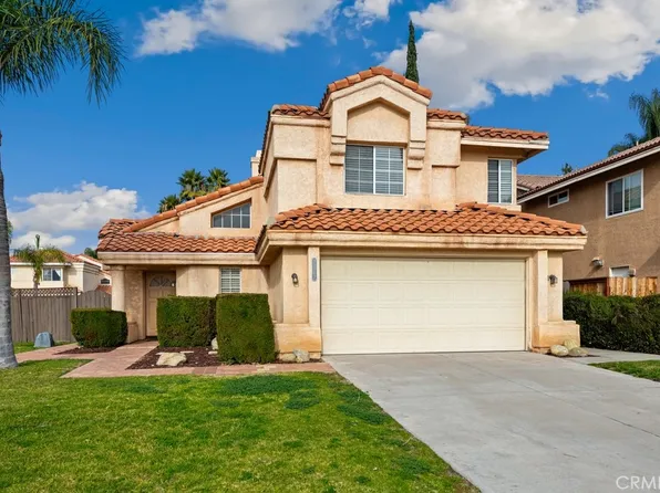 31002 Pebble St, Mentone, CA 92359