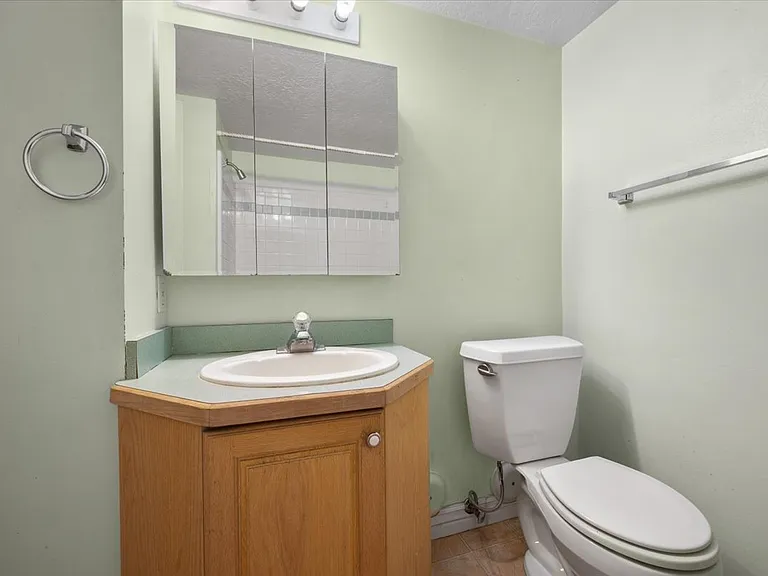 1525 N Riverside Ave #38 — Photo 14
