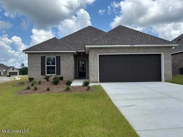 15395 Murphy St, Gulfport, MS 39503
