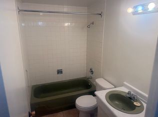 Casa Del Mar Apartments, North Vancouver, BC V7L 2X5